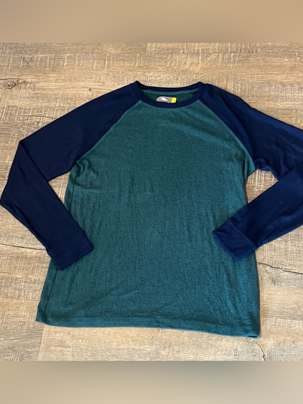Boys rumi & Ryder 16-18 xl Long-Sleeve Crewneck sweater navy & green